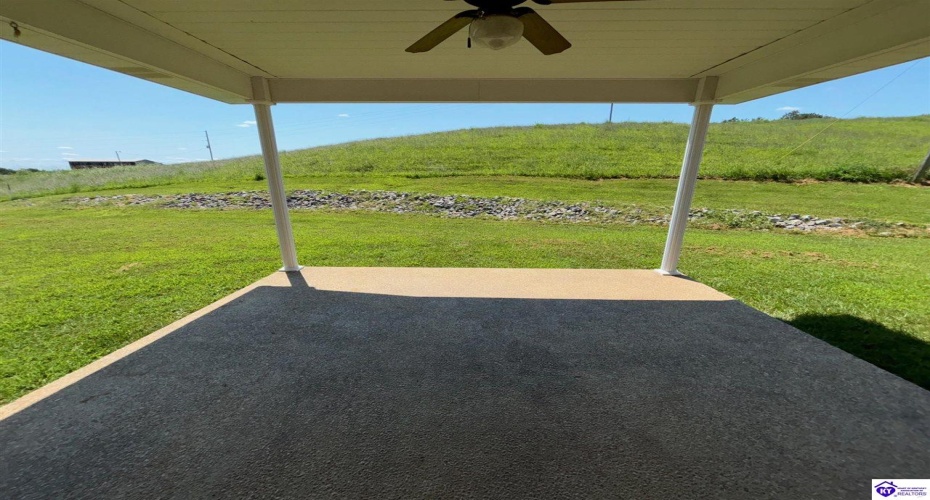 Highway 401, Hudson, Kentucky 40145, ,2 BathroomsBathrooms,For Sale,Highway 401,HK24003006