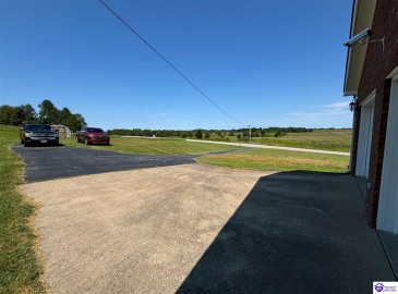 Highway 401, Hudson, Kentucky 40145, ,2 BathroomsBathrooms,For Sale,Highway 401,HK24003006