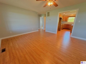 Highway 401, Hudson, Kentucky 40145, ,2 BathroomsBathrooms,For Sale,Highway 401,HK24003006