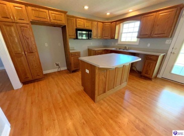 Highway 401, Hudson, Kentucky 40145, ,2 BathroomsBathrooms,For Sale,Highway 401,HK24003006