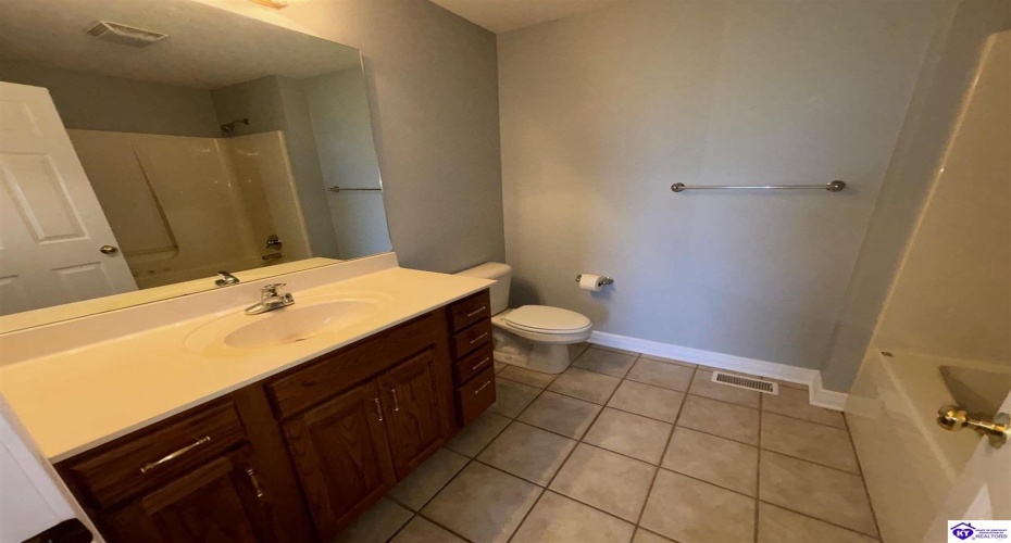 Highway 401, Hudson, Kentucky 40145, ,2 BathroomsBathrooms,For Sale,Highway 401,HK24003006