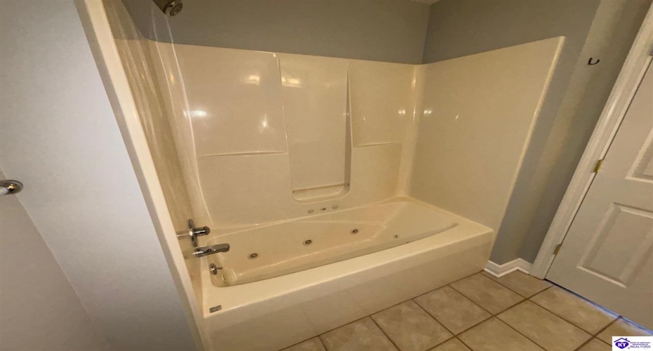 Highway 401, Hudson, Kentucky 40145, ,2 BathroomsBathrooms,For Sale,Highway 401,HK24003006