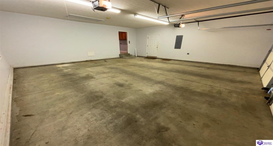 Highway 401, Hudson, Kentucky 40145, ,2 BathroomsBathrooms,For Sale,Highway 401,HK24003006