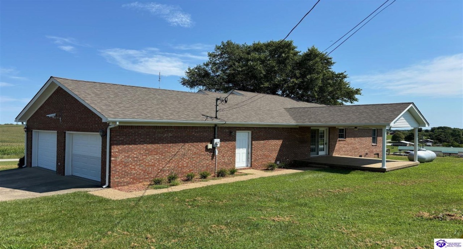 Highway 401, Hudson, Kentucky 40145, ,2 BathroomsBathrooms,For Sale,Highway 401,HK24003006