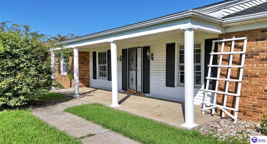 Wooden Lane, Elizabethtown, Kentucky 42701, ,2 BathroomsBathrooms,For Sale,Wooden Lane,HK24003008