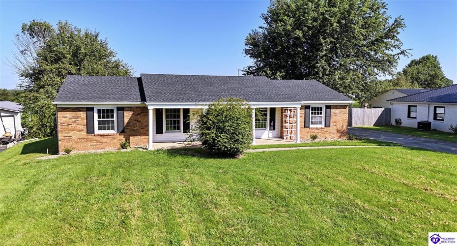 Wooden Lane, Elizabethtown, Kentucky 42701, ,2 BathroomsBathrooms,For Sale,Wooden Lane,HK24003008