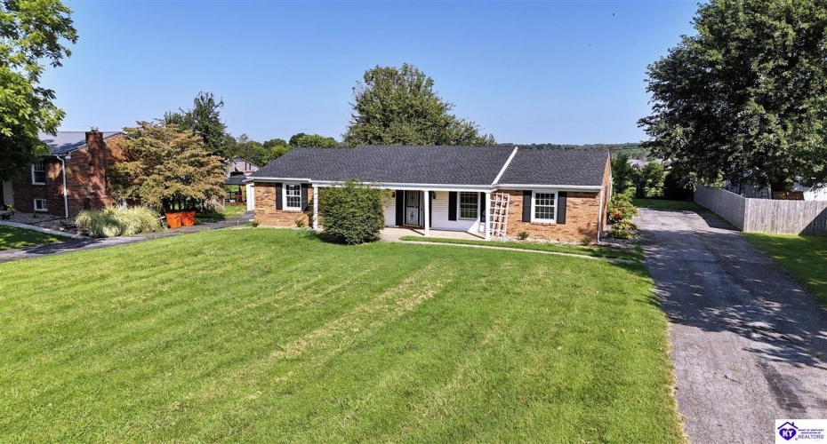 Wooden Lane, Elizabethtown, Kentucky 42701, ,2 BathroomsBathrooms,For Sale,Wooden Lane,HK24003008