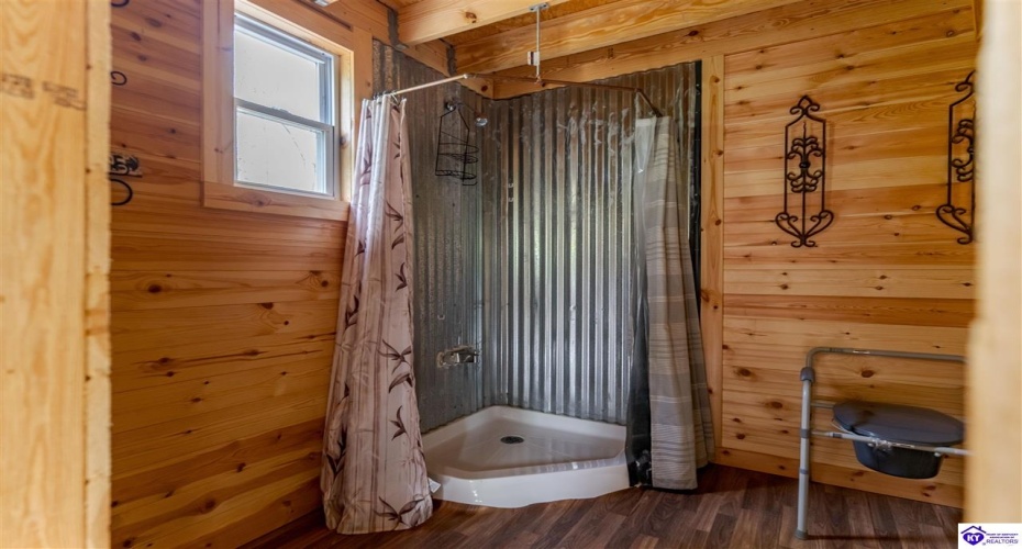 Die Shiboley Church Road, Magnolia, Kentucky 42757, ,For Sale,Die Shiboley Church Road,HK24003015