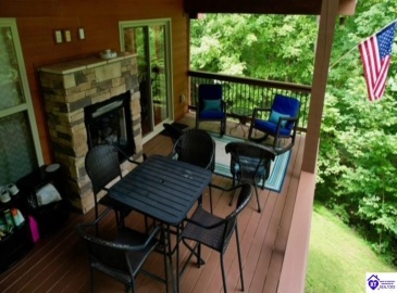 Bentwood Lane, Falls Of Rough, Kentucky 40119, ,2 BathroomsBathrooms,For Sale,Bentwood Lane,HK24003017