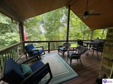 Bentwood Lane, Falls Of Rough, Kentucky 40119, ,2 BathroomsBathrooms,For Sale,Bentwood Lane,HK24003017