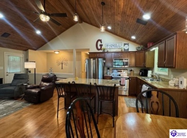 Bentwood Lane, Falls Of Rough, Kentucky 40119, ,2 BathroomsBathrooms,For Sale,Bentwood Lane,HK24003017