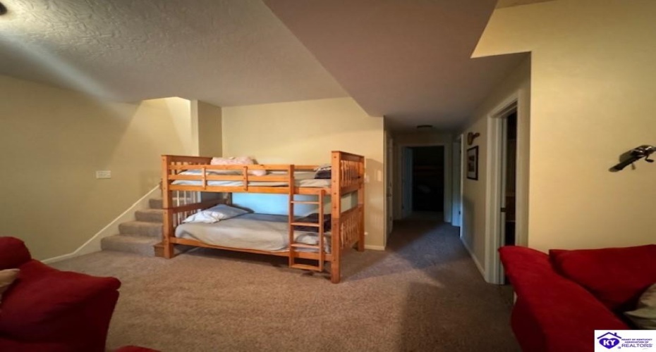 Bentwood Lane, Falls Of Rough, Kentucky 40119, ,2 BathroomsBathrooms,For Sale,Bentwood Lane,HK24003017