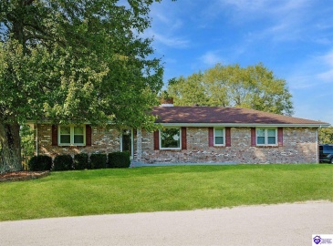 Eugenia Avenue, Hodgenville, Kentucky 42748, ,2 BathroomsBathrooms,For Sale,Eugenia Avenue,HK24003025