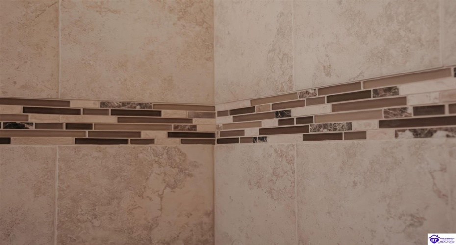 Eugenia Avenue, Hodgenville, Kentucky 42748, ,2 BathroomsBathrooms,For Sale,Eugenia Avenue,HK24003025