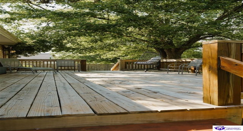 Eugenia Avenue, Hodgenville, Kentucky 42748, ,2 BathroomsBathrooms,For Sale,Eugenia Avenue,HK24003025