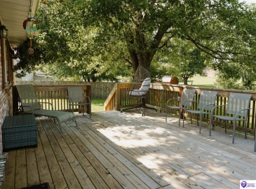 Eugenia Avenue, Hodgenville, Kentucky 42748, ,2 BathroomsBathrooms,For Sale,Eugenia Avenue,HK24003025