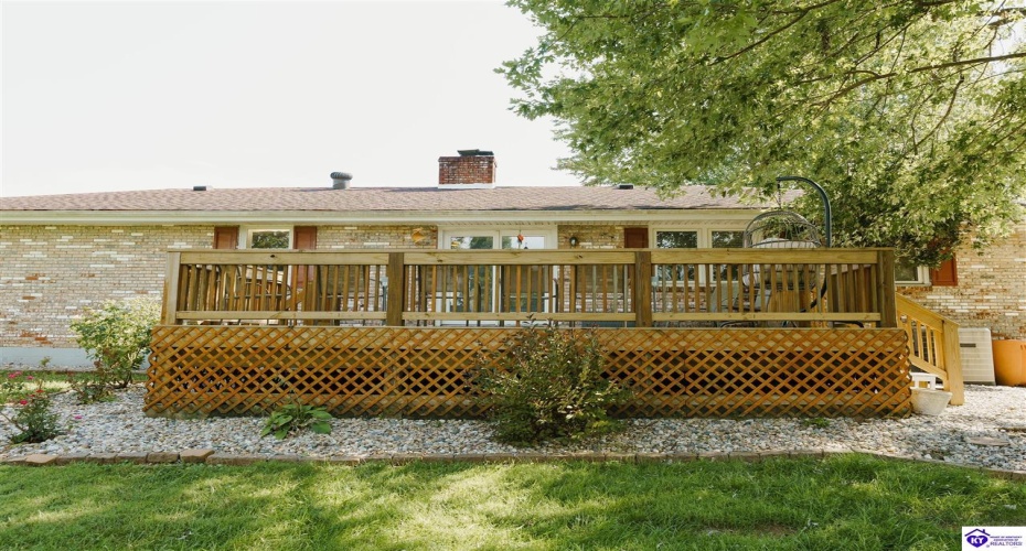 Eugenia Avenue, Hodgenville, Kentucky 42748, ,2 BathroomsBathrooms,For Sale,Eugenia Avenue,HK24003025