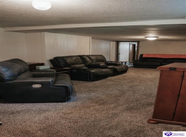 Eugenia Avenue, Hodgenville, Kentucky 42748, ,2 BathroomsBathrooms,For Sale,Eugenia Avenue,HK24003025