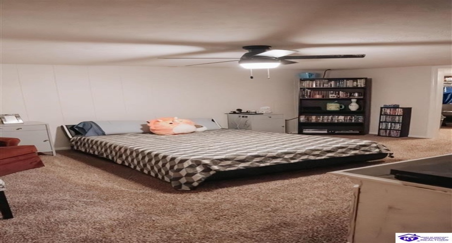 Eugenia Avenue, Hodgenville, Kentucky 42748, ,2 BathroomsBathrooms,For Sale,Eugenia Avenue,HK24003025