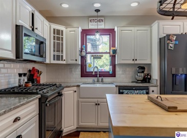 High Grove Road, Bloomfield, Kentucky 40008, ,3 BathroomsBathrooms,For Sale,High Grove Road,HK24003027