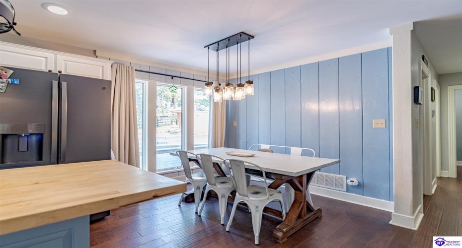 High Grove Road, Bloomfield, Kentucky 40008, ,3 BathroomsBathrooms,For Sale,High Grove Road,HK24003027