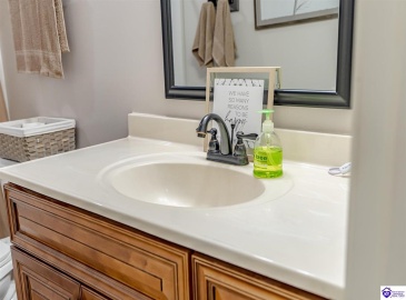 High Grove Road, Bloomfield, Kentucky 40008, ,3 BathroomsBathrooms,For Sale,High Grove Road,HK24003027