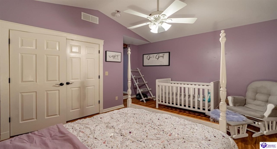 High Grove Road, Bloomfield, Kentucky 40008, ,3 BathroomsBathrooms,For Sale,High Grove Road,HK24003027