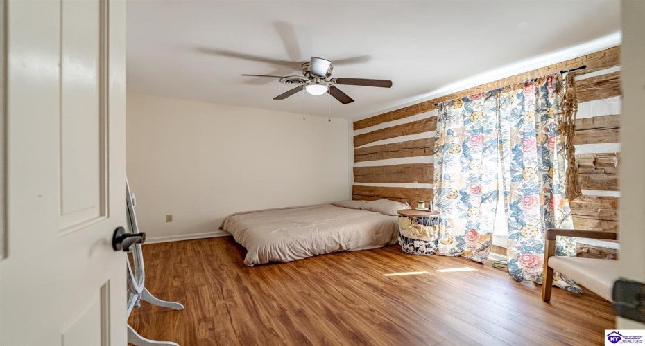 High Grove Road, Bloomfield, Kentucky 40008, ,3 BathroomsBathrooms,For Sale,High Grove Road,HK24003027