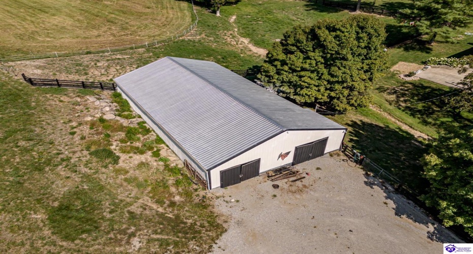 High Grove Road, Bloomfield, Kentucky 40008, ,3 BathroomsBathrooms,For Sale,High Grove Road,HK24003027