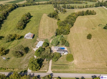 High Grove Road, Bloomfield, Kentucky 40008, ,3 BathroomsBathrooms,For Sale,High Grove Road,HK24003027