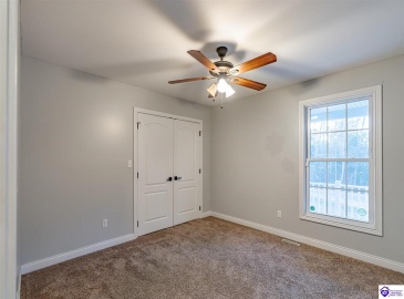 Teaberry Court, Brandenburg, Kentucky 40108, ,3 BathroomsBathrooms,For Sale,Teaberry Court,HK24003039