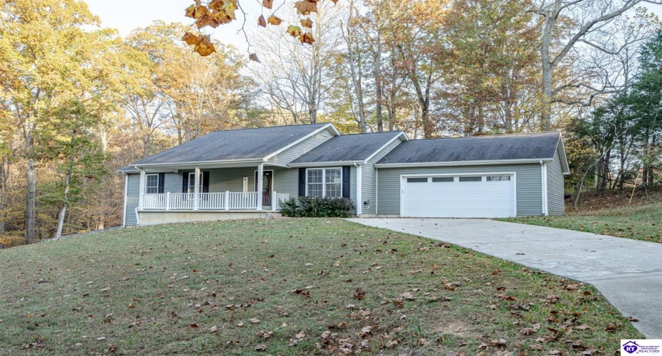 Teaberry Court, Brandenburg, Kentucky 40108, ,3 BathroomsBathrooms,For Sale,Teaberry Court,HK24003039