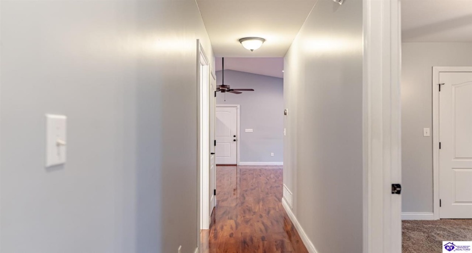 Teaberry Court, Brandenburg, Kentucky 40108, ,3 BathroomsBathrooms,For Sale,Teaberry Court,HK24003039