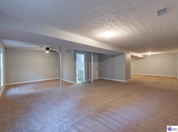 Teaberry Court, Brandenburg, Kentucky 40108, ,3 BathroomsBathrooms,For Sale,Teaberry Court,HK24003039