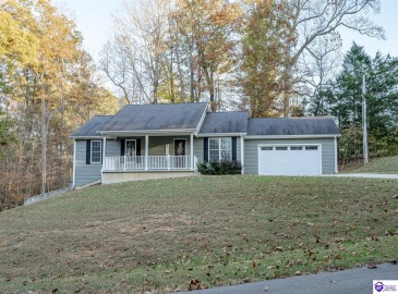 Teaberry Court, Brandenburg, Kentucky 40108, ,3 BathroomsBathrooms,For Sale,Teaberry Court,HK24003039