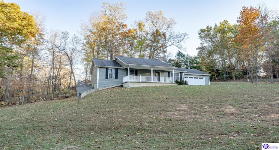 Teaberry Court, Brandenburg, Kentucky 40108, ,3 BathroomsBathrooms,For Sale,Teaberry Court,HK24003039