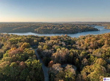 Teaberry Court, Brandenburg, Kentucky 40108, ,3 BathroomsBathrooms,For Sale,Teaberry Court,HK24003039