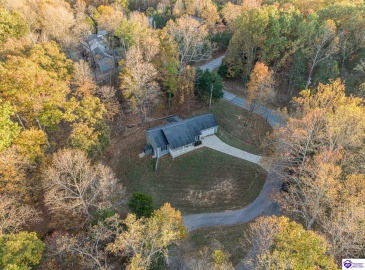 Teaberry Court, Brandenburg, Kentucky 40108, ,3 BathroomsBathrooms,For Sale,Teaberry Court,HK24003039