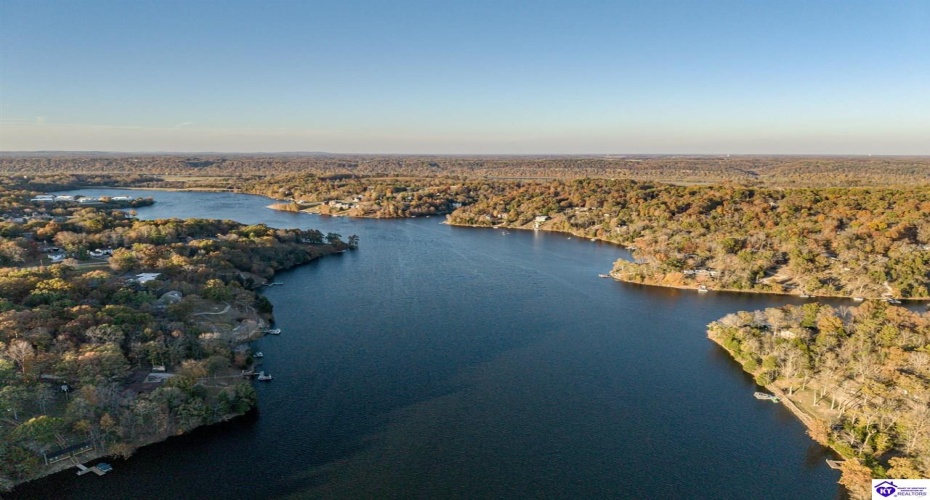 Teaberry Court, Brandenburg, Kentucky 40108, ,3 BathroomsBathrooms,For Sale,Teaberry Court,HK24003039