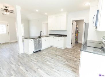 Sugar Branch Road, Big Clifty, Kentucky 42712, ,2 BathroomsBathrooms,For Sale,Sugar Branch Road,HK24003041