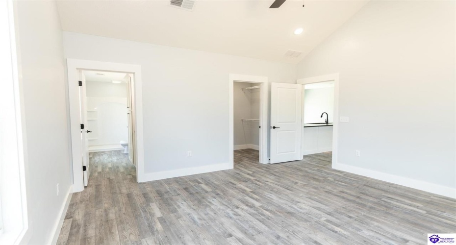 Sugar Branch Road, Big Clifty, Kentucky 42712, ,2 BathroomsBathrooms,For Sale,Sugar Branch Road,HK24003041