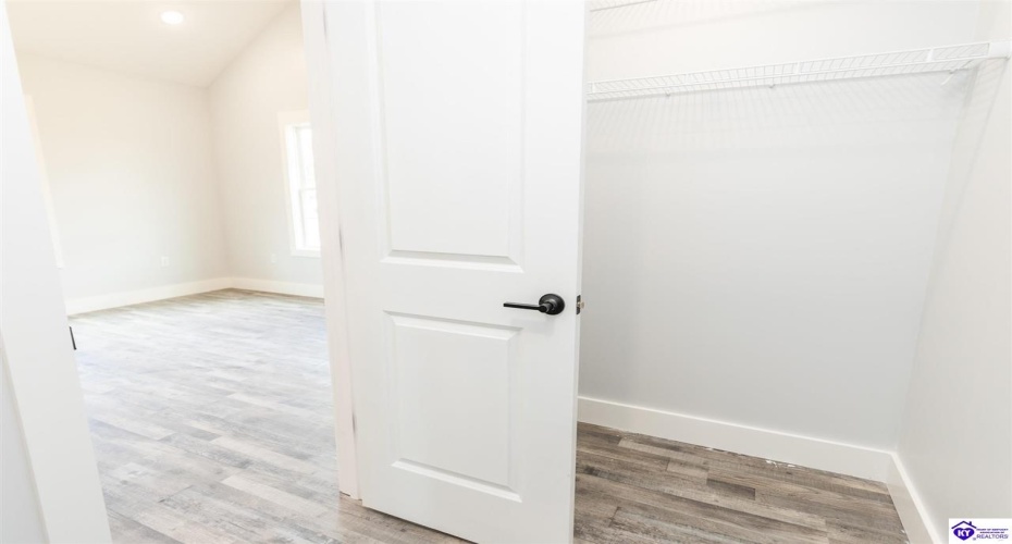 Sugar Branch Road, Big Clifty, Kentucky 42712, ,2 BathroomsBathrooms,For Sale,Sugar Branch Road,HK24003041