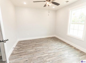 Sugar Branch Road, Big Clifty, Kentucky 42712, ,2 BathroomsBathrooms,For Sale,Sugar Branch Road,HK24003041