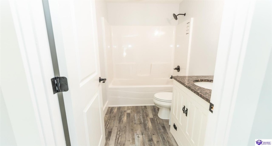 Sugar Branch Road, Big Clifty, Kentucky 42712, ,2 BathroomsBathrooms,For Sale,Sugar Branch Road,HK24003041