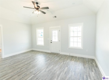 Sugar Branch Road, Big Clifty, Kentucky 42712, ,2 BathroomsBathrooms,For Sale,Sugar Branch Road,HK24003041