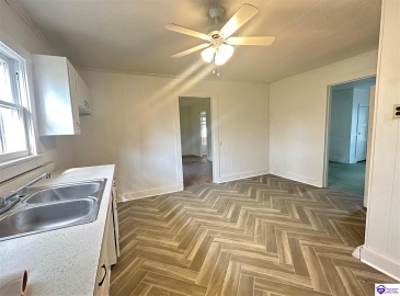 Greensburg Road, Buffalo, Kentucky 42716, ,1 BathroomBathrooms,For Sale,Greensburg Road,HK24001344