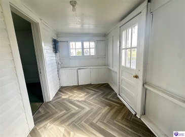 Greensburg Road, Buffalo, Kentucky 42716, ,1 BathroomBathrooms,For Sale,Greensburg Road,HK24001344