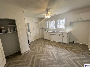 Greensburg Road, Buffalo, Kentucky 42716, ,1 BathroomBathrooms,For Sale,Greensburg Road,HK24001344