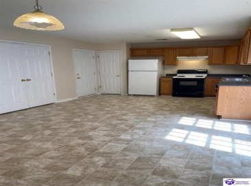 Red Hawk Drive, Vine Grove, Kentucky 40175, ,2 BathroomsBathrooms,For Sale,Red Hawk Drive,HK24003073 Red Hawk Drive, Vine Grove, Kentucky 40175, ,2 BathroomsBathrooms,For Sale,Red Hawk Drive,HK24003073