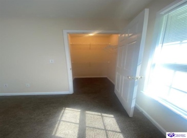 Red Hawk Drive, Vine Grove, Kentucky 40175, ,2 BathroomsBathrooms,For Sale,Red Hawk Drive,HK24003073 Red Hawk Drive, Vine Grove, Kentucky 40175, ,2 BathroomsBathrooms,For Sale,Red Hawk Drive,HK24003073